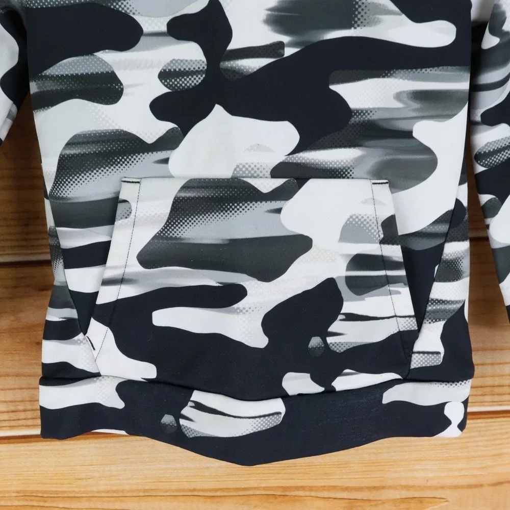Under Armour Sweatshirt Pullover Boys‎ YSM Black Camouflage Hooded Front Pocket